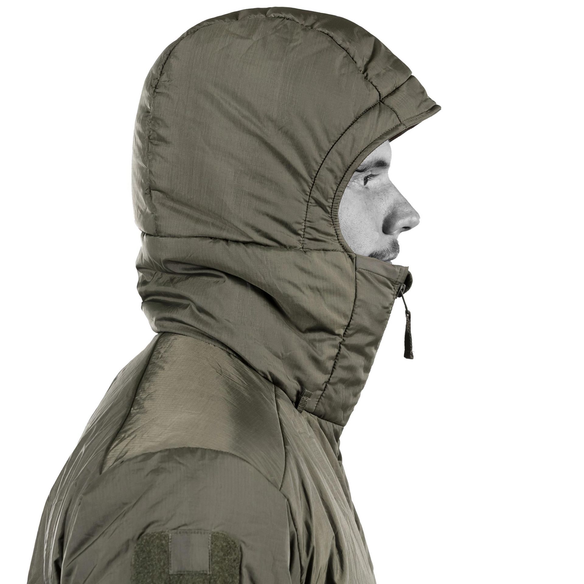 Pack smart with UF PRO Delta ComPac Tactical Winter Jacket. Large inner pockets and insulated hand pockets provide ample storage.